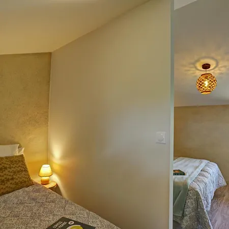 Holiday home Escapade Champ'etre 6 A 8 Personnes Et Escape Game *